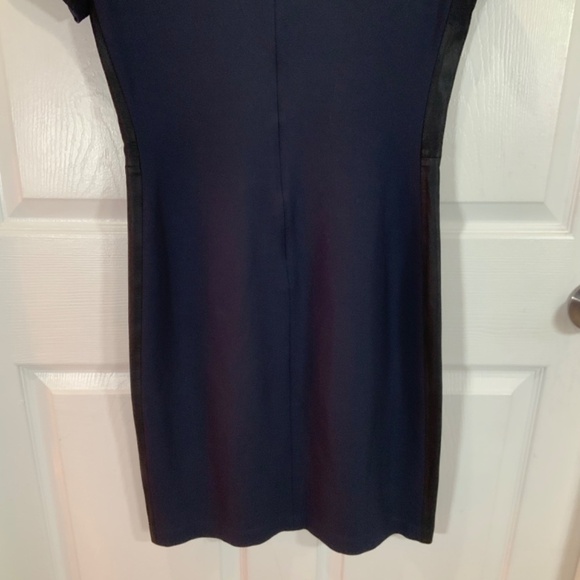 Theory Navy Lamb Black Trim Minimalist Dress Size 6 - Picture 7 of 9